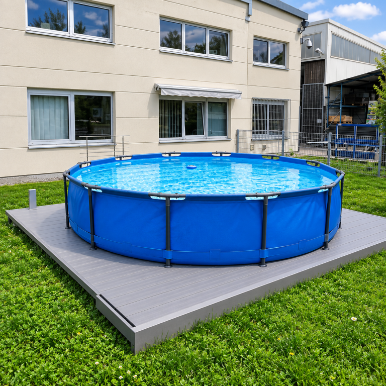 Pool mit pflegeleichter AluClick Aluminium-Poolumrandung